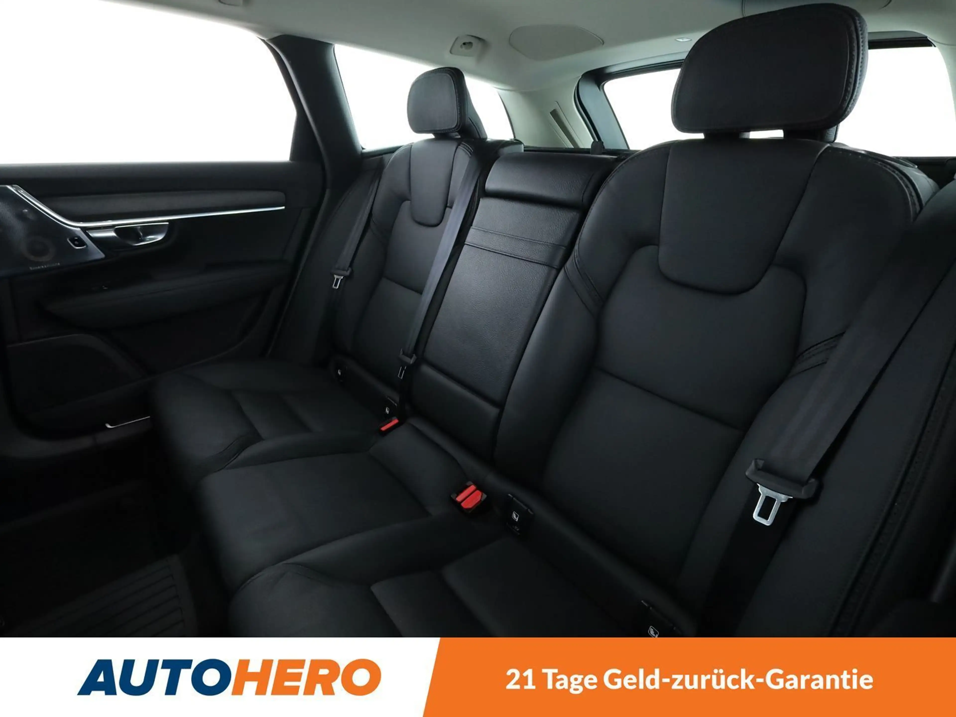 Volvo V90 Cross Country 2.0 D4 AWD Aut.*360CAM*B&W*ACC*LED*NAVI*PDC* — photo 15