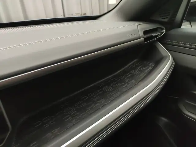 Jeep Compass view 15