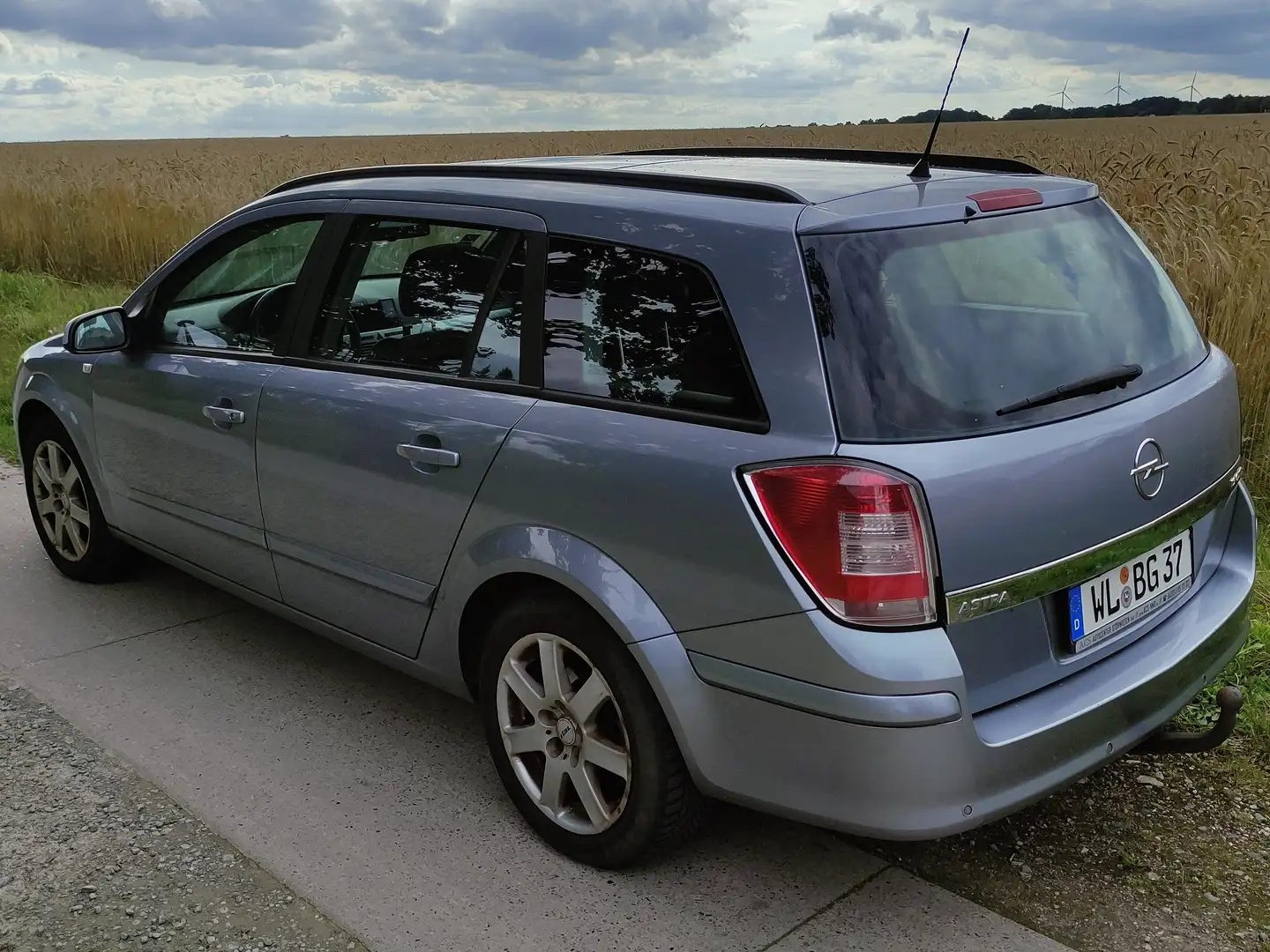 Opel Astra Astra 1.9 CDTI Caravan DPF Edition Argintiu - 2