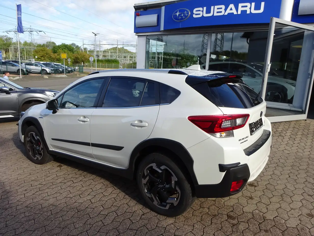 Subaru Xv Hybrid 2.0ie Lineartronic Platinum, миниатюра 2