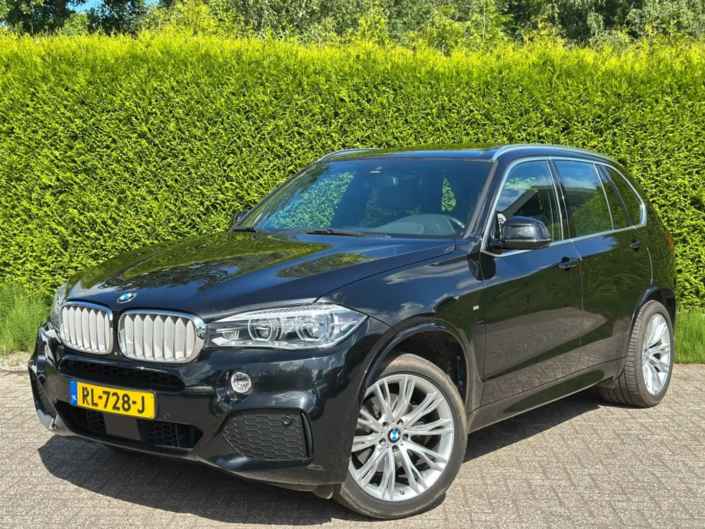 BMW X5 40d M-sport High Executive NW prijs € 122.000 Noir - 1