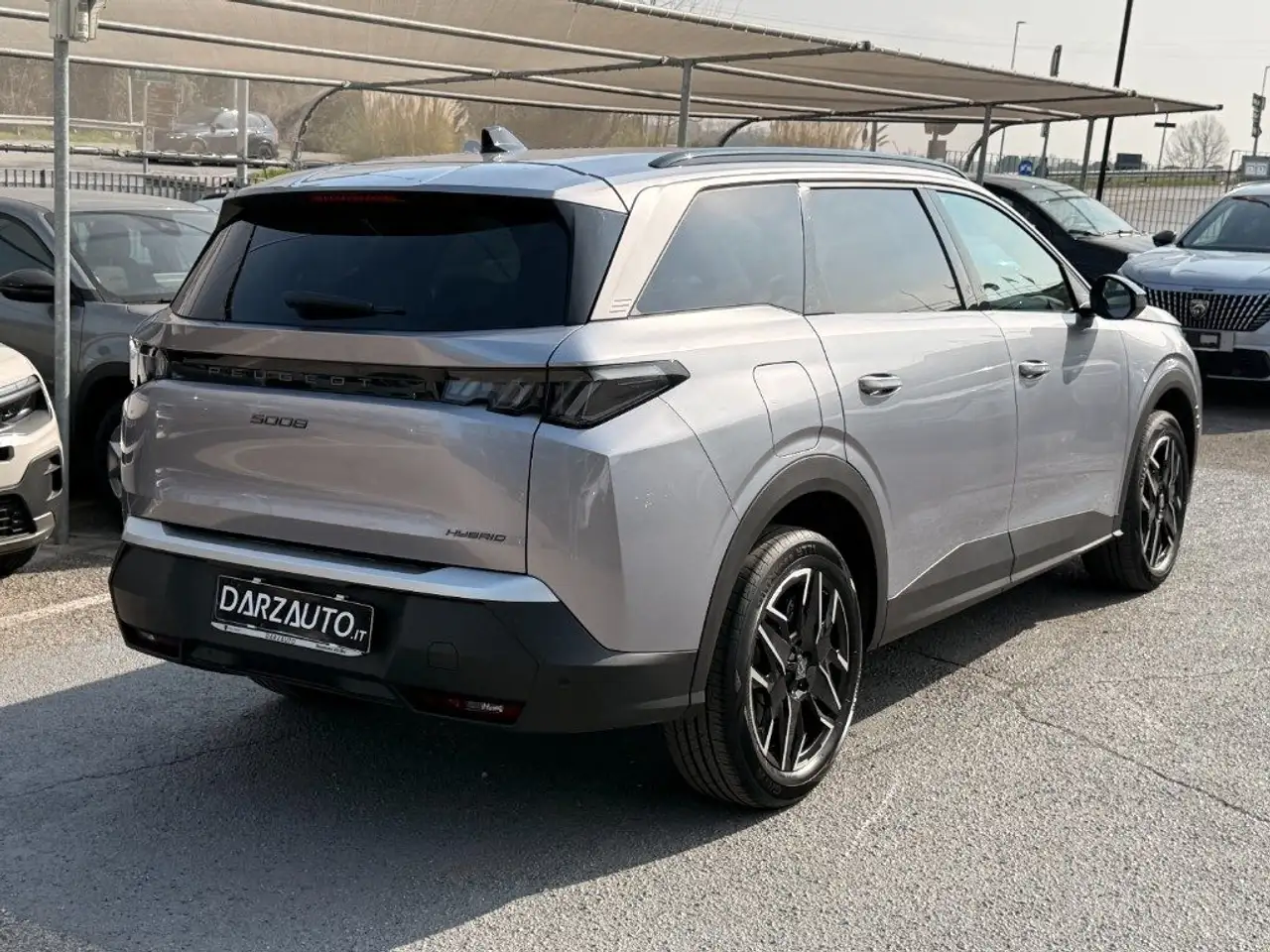 Peugeot 5008 Hybrid 145 e-DCS6 Allure 7P 4