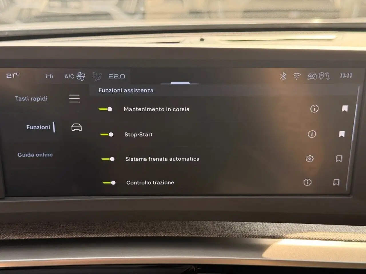 Peugeot 5008 Hybrid 145 e-DCS6 Allure 7P 22