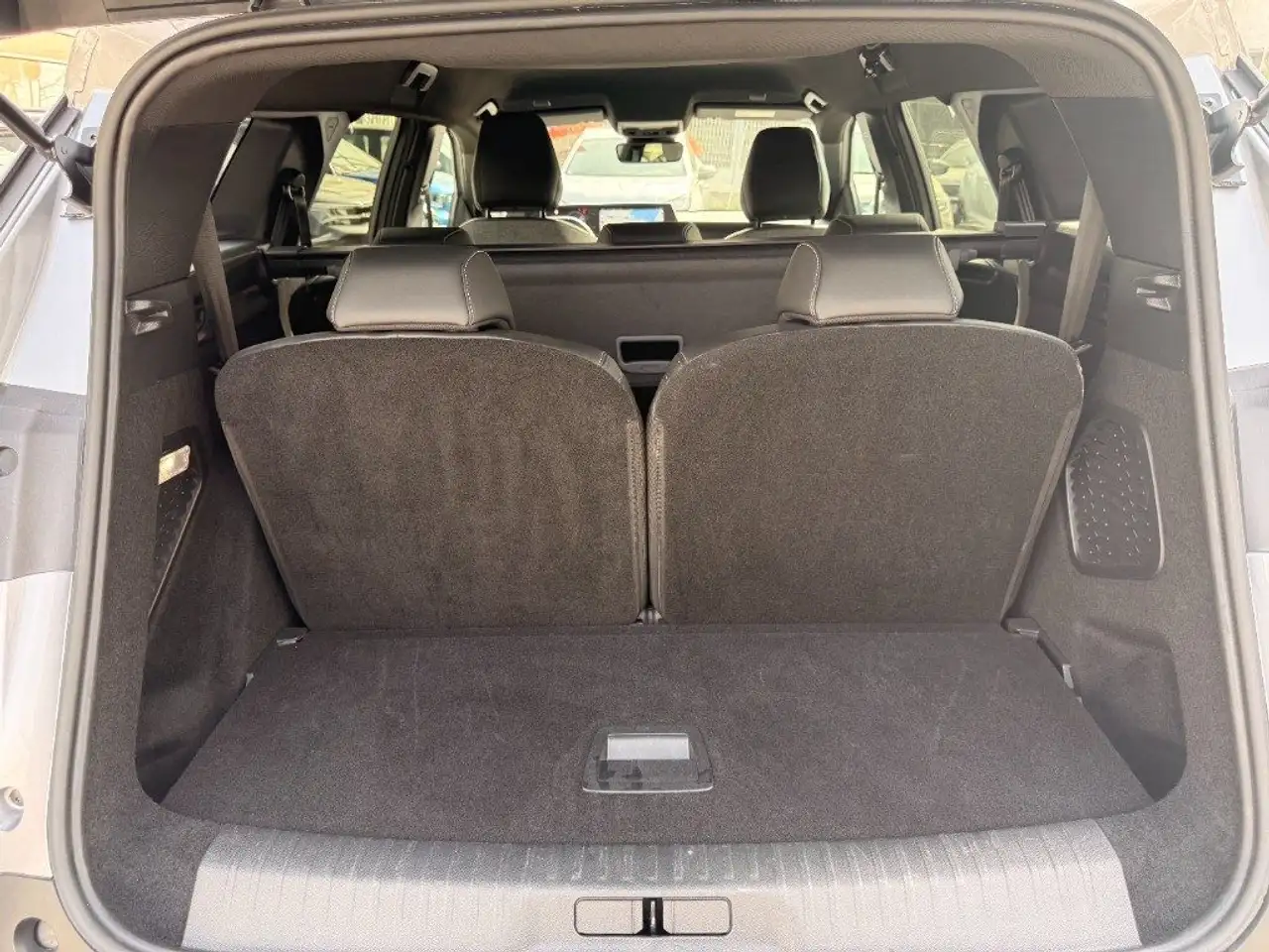 Peugeot 5008 Hybrid 145 e-DCS6 Allure 7P 13