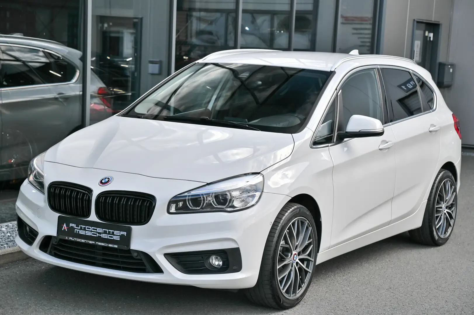 BMW 220 Aut. Advantage Navi* LED* AHK Bianco - 2