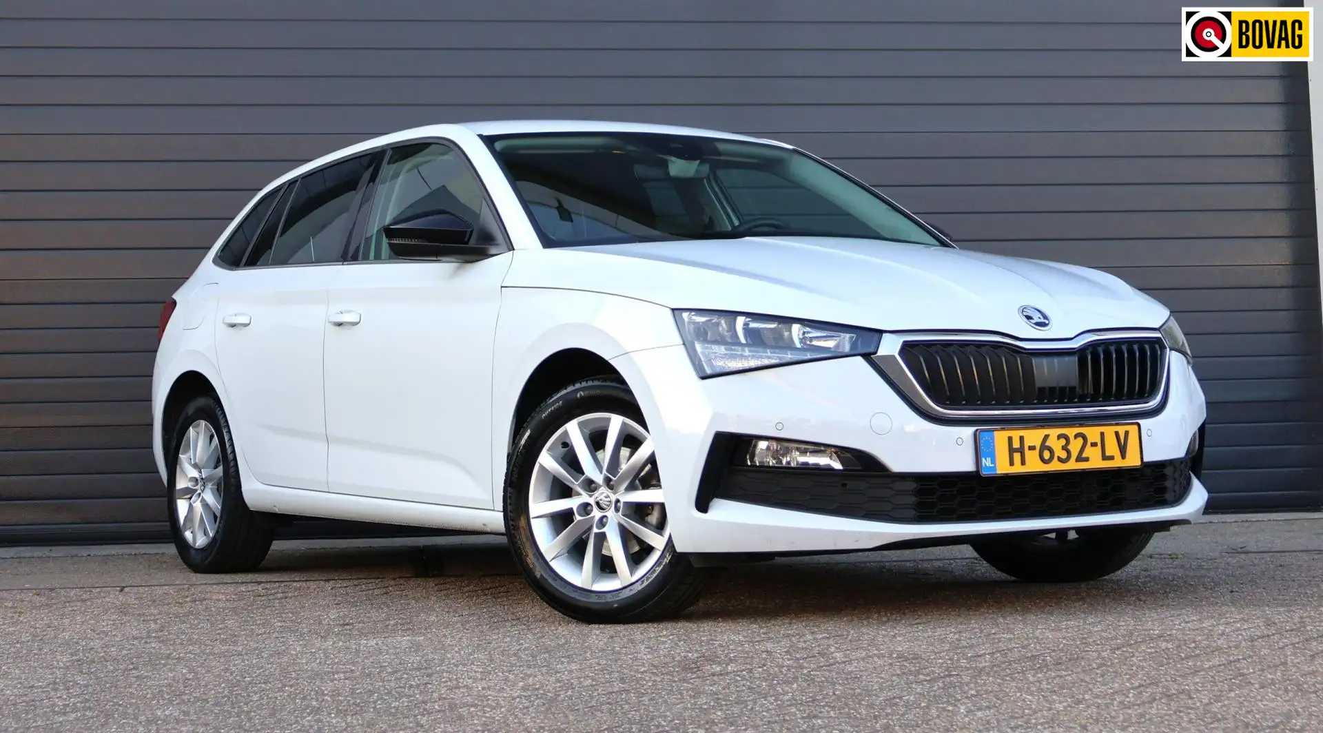 Skoda Scala 1.5 TSI Sport Business PDC/Cruise/DSG/ Blanc - 1