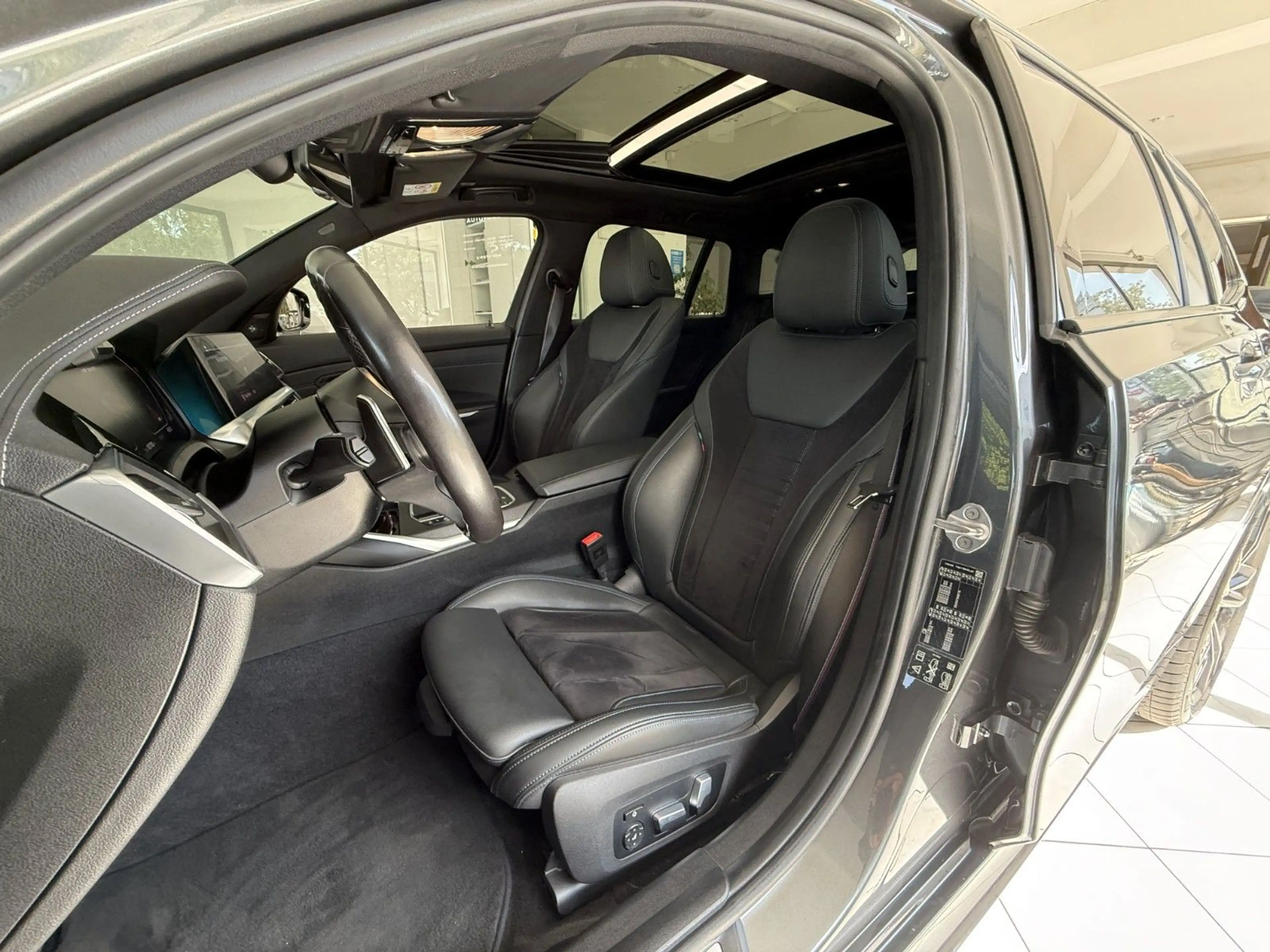 BMW 340 xDrive Touring*Panorama*Garantie — photo 8