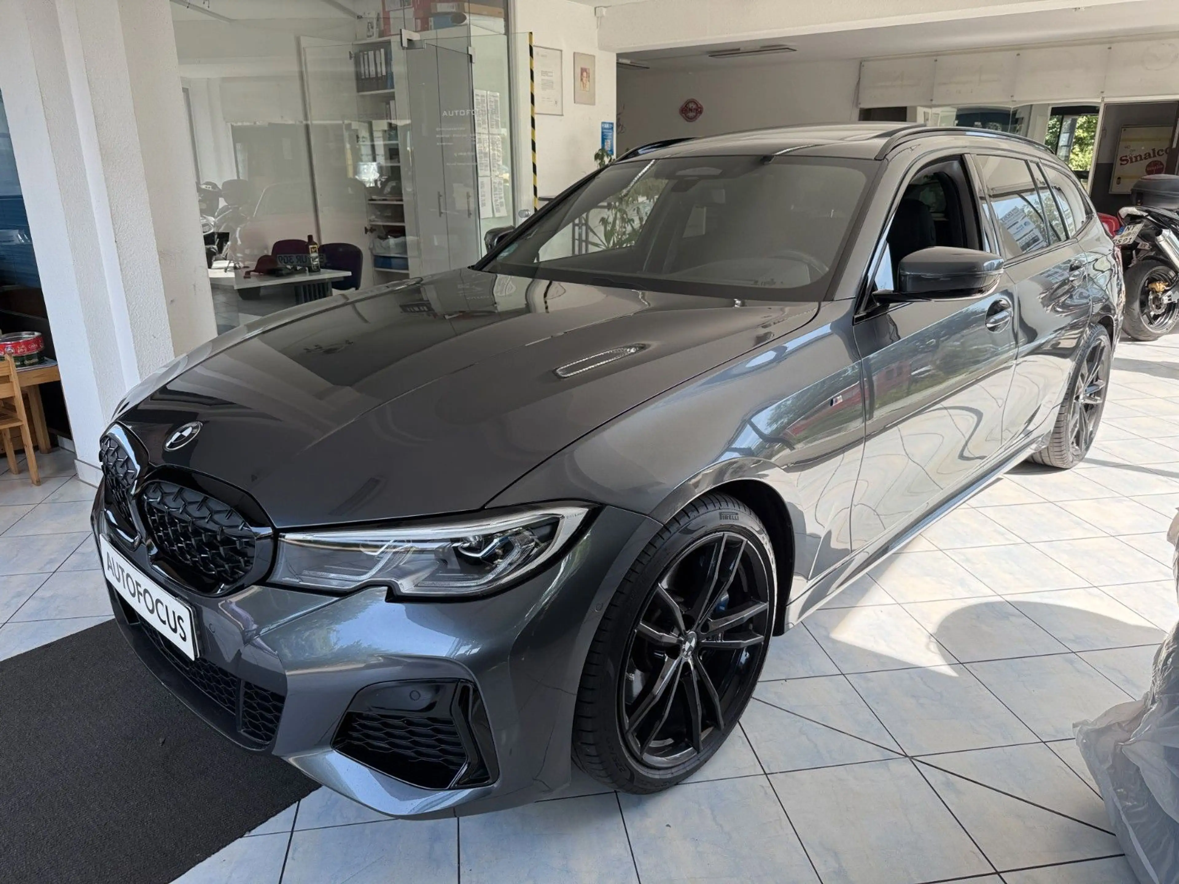 BMW 340 xDrive Touring*Panorama*Garantie — photo 3