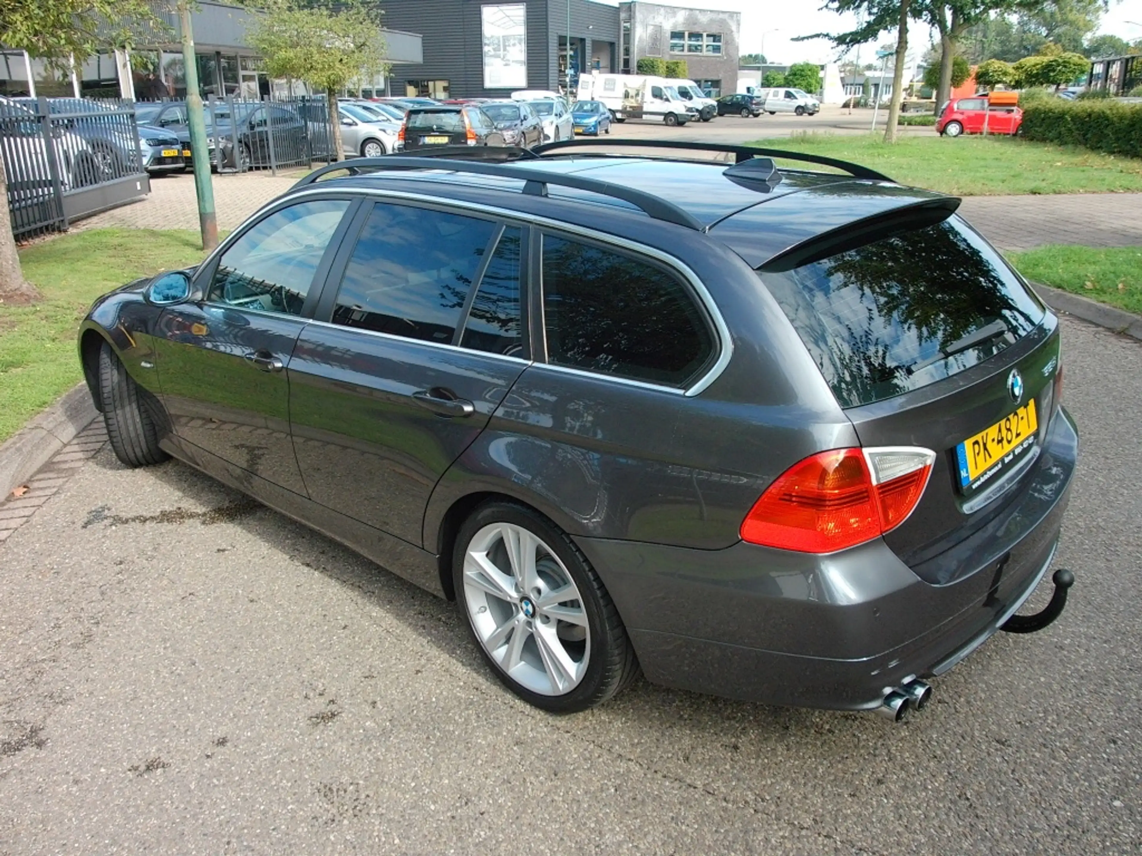 BMW 325 3-Serie (E90) 325i TOURING 160KW AUT High Exe Lede — photo 21