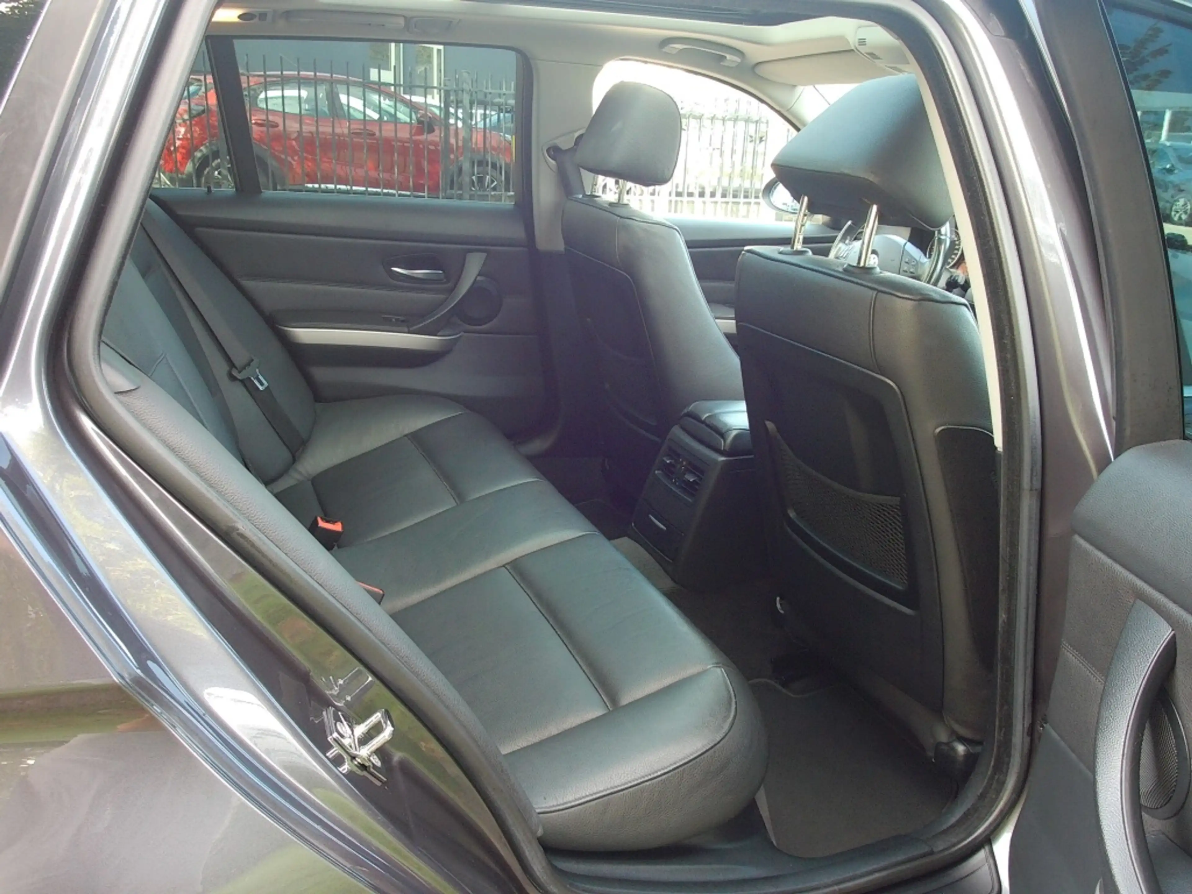 BMW 325 3-Serie (E90) 325i TOURING 160KW AUT High Exe Lede — photo 50
