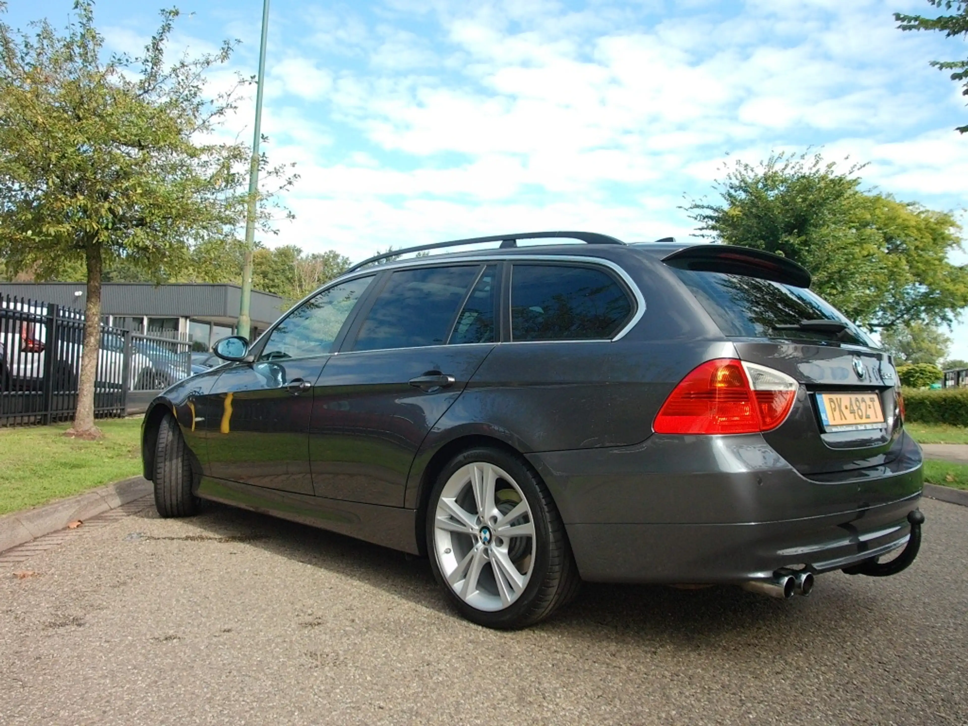 BMW 325 3-Serie (E90) 325i TOURING 160KW AUT High Exe Lede — photo 20