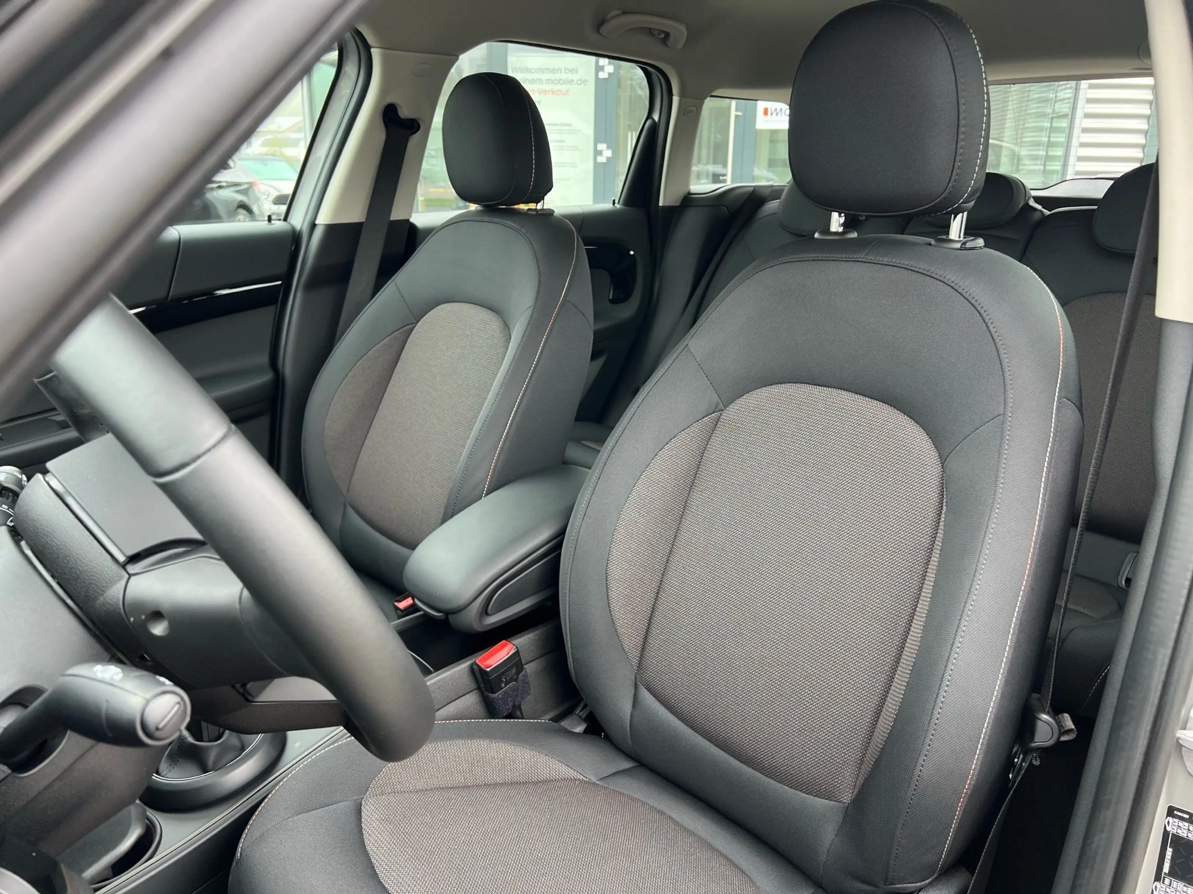 MINI Cooper Countryman DAB RFK Navi Tempomat Shz LED — photo 14