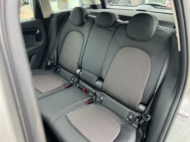 Mini Countryman view 15