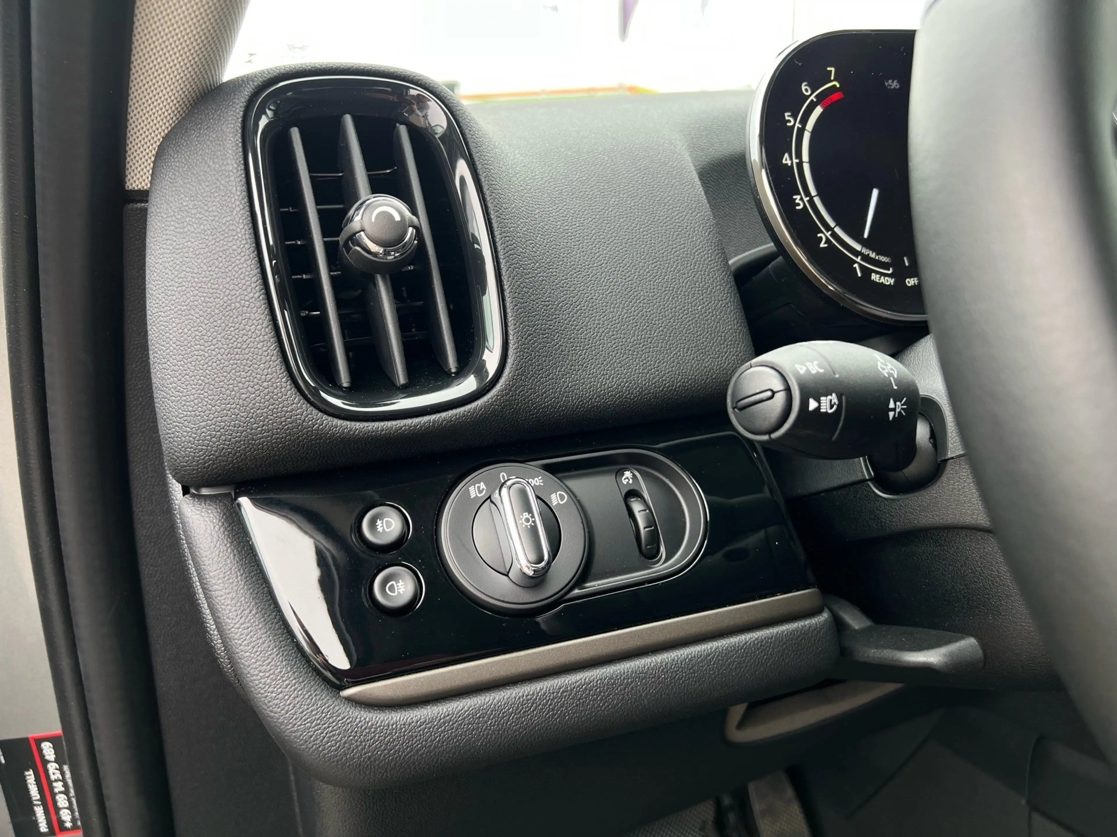 MINI Cooper Countryman DAB RFK Navi Tempomat Shz LED — photo 17