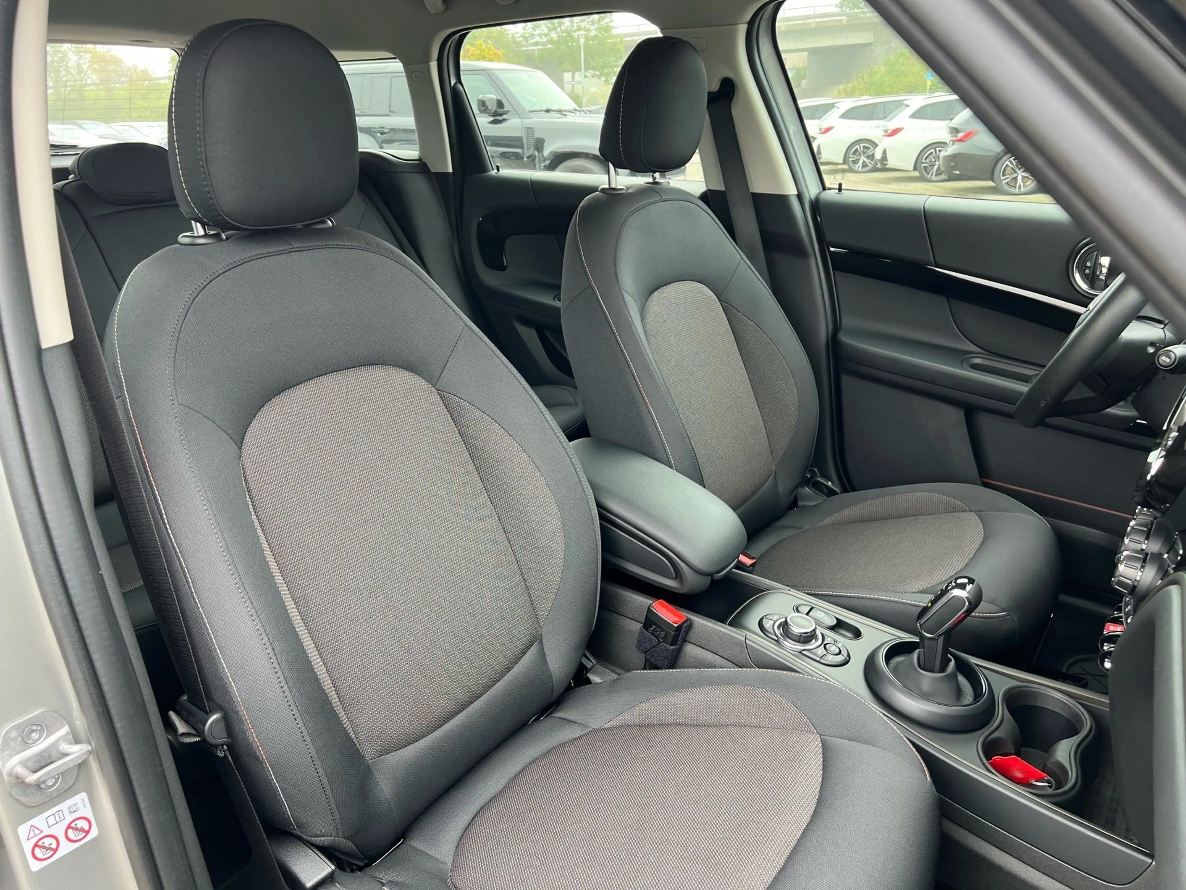 MINI Cooper Countryman DAB RFK Navi Tempomat Shz LED — photo 24