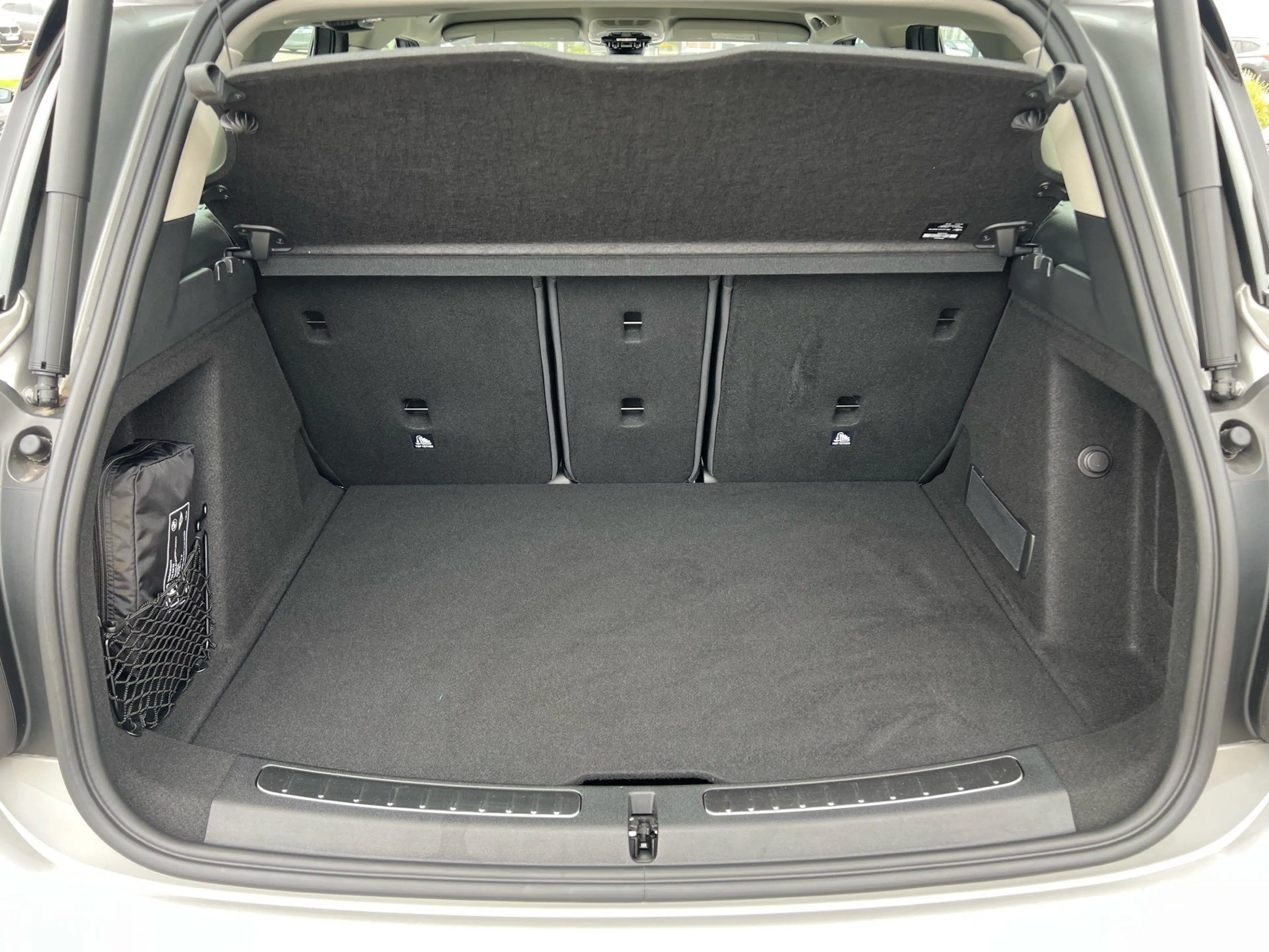 MINI Cooper Countryman DAB RFK Navi Tempomat Shz LED — photo 31