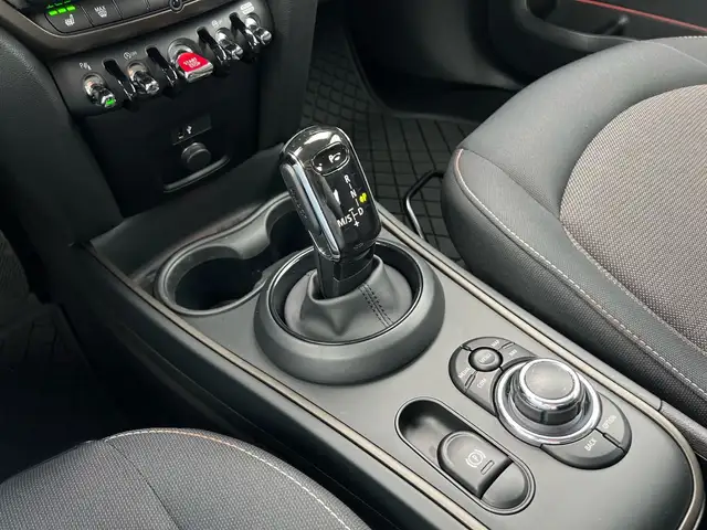Mini Countryman view 13