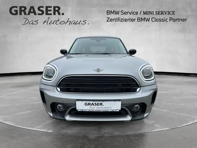 Mini Countryman view 9