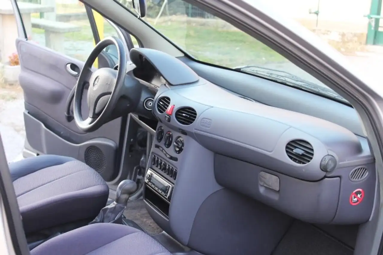 Mercedes-Benz A 160 132.000KM ORIGINALI E CERTIFICATI PENSIONATA UNICA PROPRIETARIA ESTETICA ESEMPLARE CLIMA ABS & ESP NON PAGA IL BOLLO, foto 5