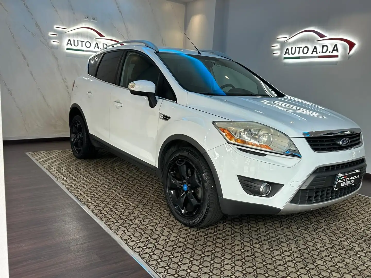Ford Kuga Kuga 2.0 TDCi 136 CV 2WD Titanium DPF Blanc - 2