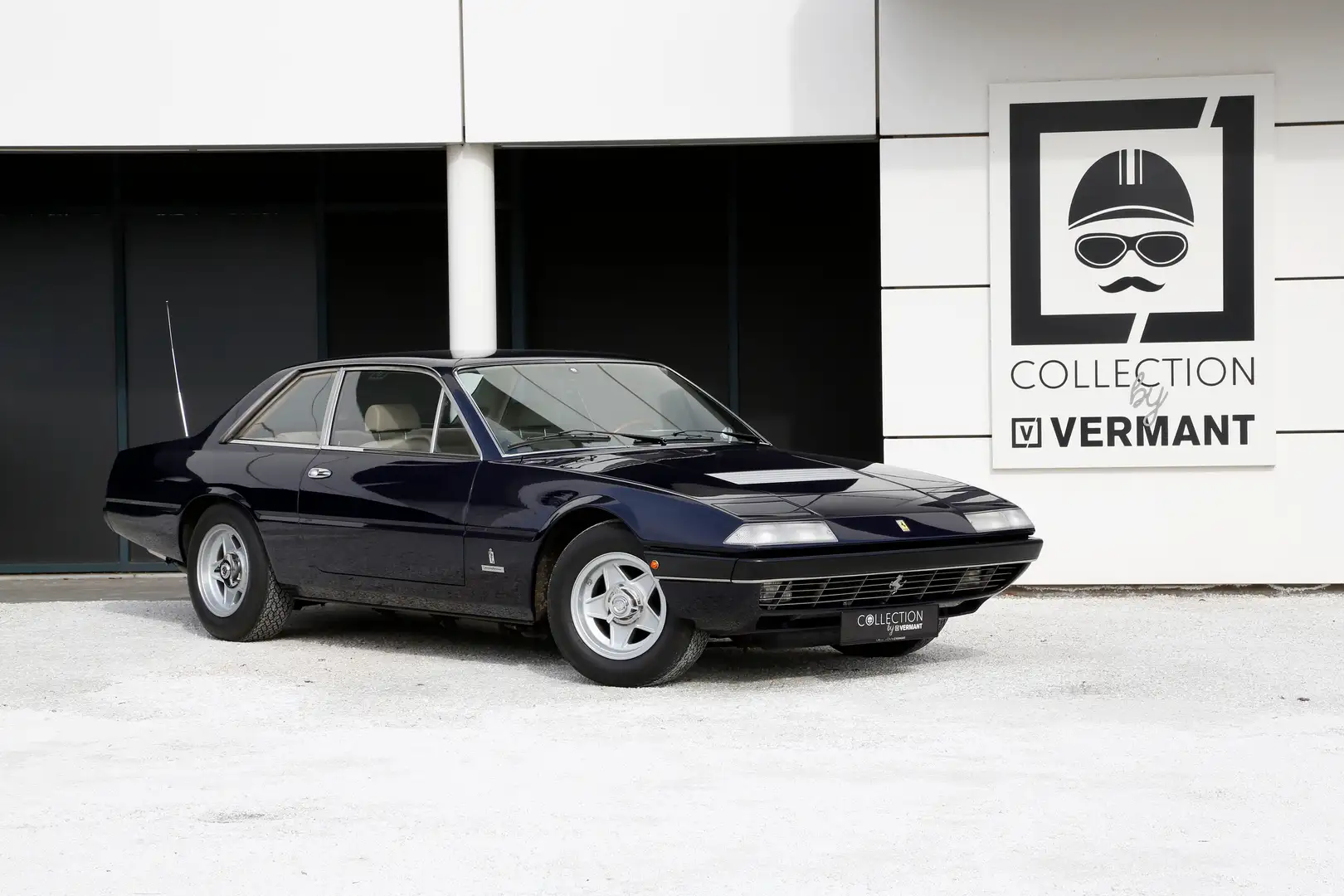Ferrari 365 365 GT4 2+2 - Immaculate condition - Many invoices Albastru - 1