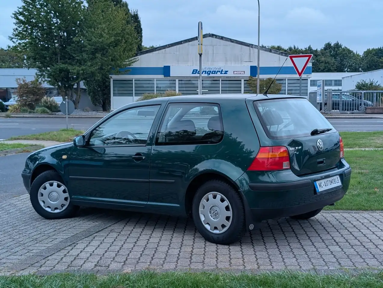 Volkswagen Golf 1.4*KLIMA*ZV*SERVO*RADIO !!, foto 12