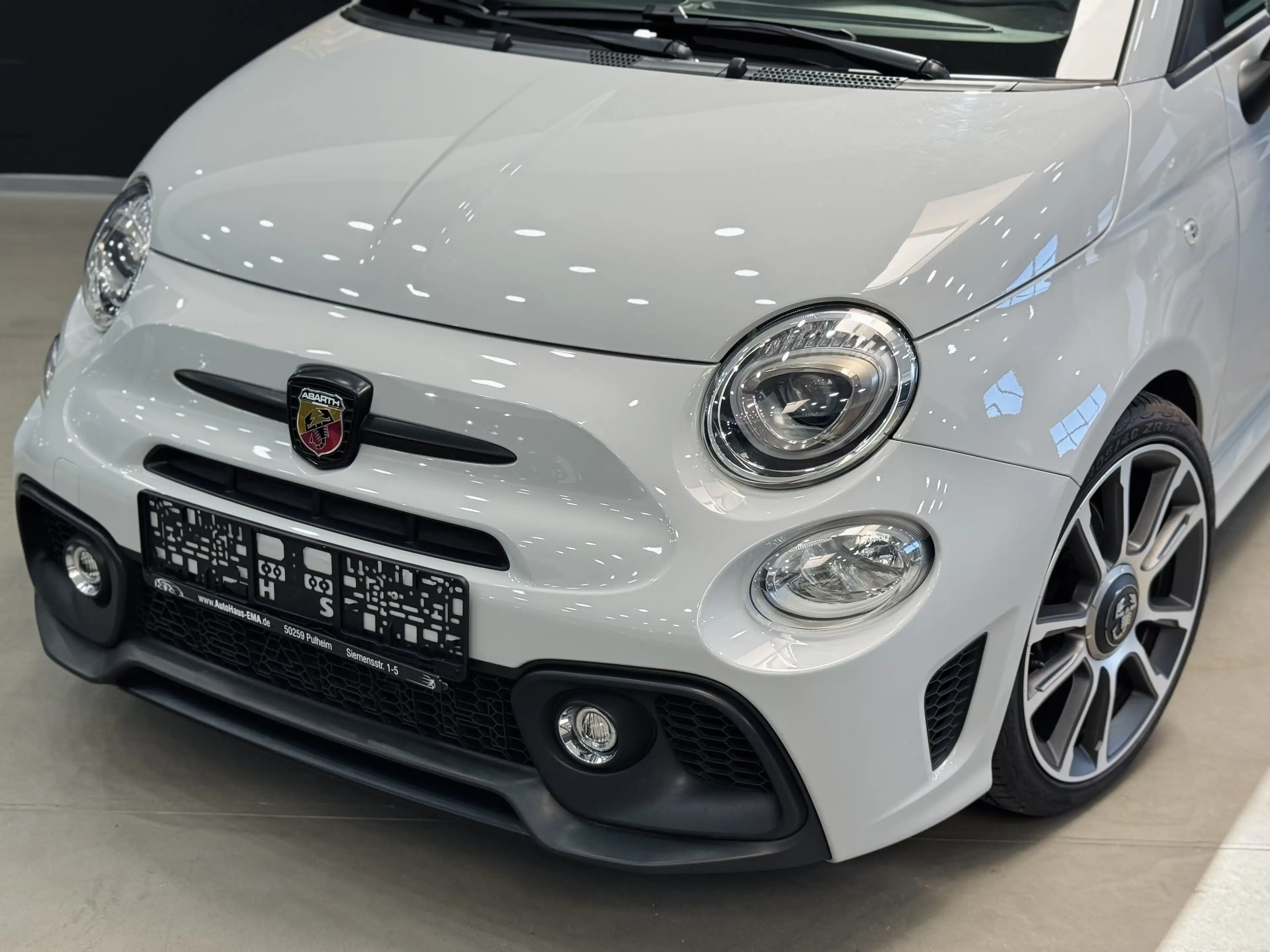 Abarth 500 595*2.Hand*Sport Auspuff*CorsaPaket*PDC*TÜV NEU — photo 2