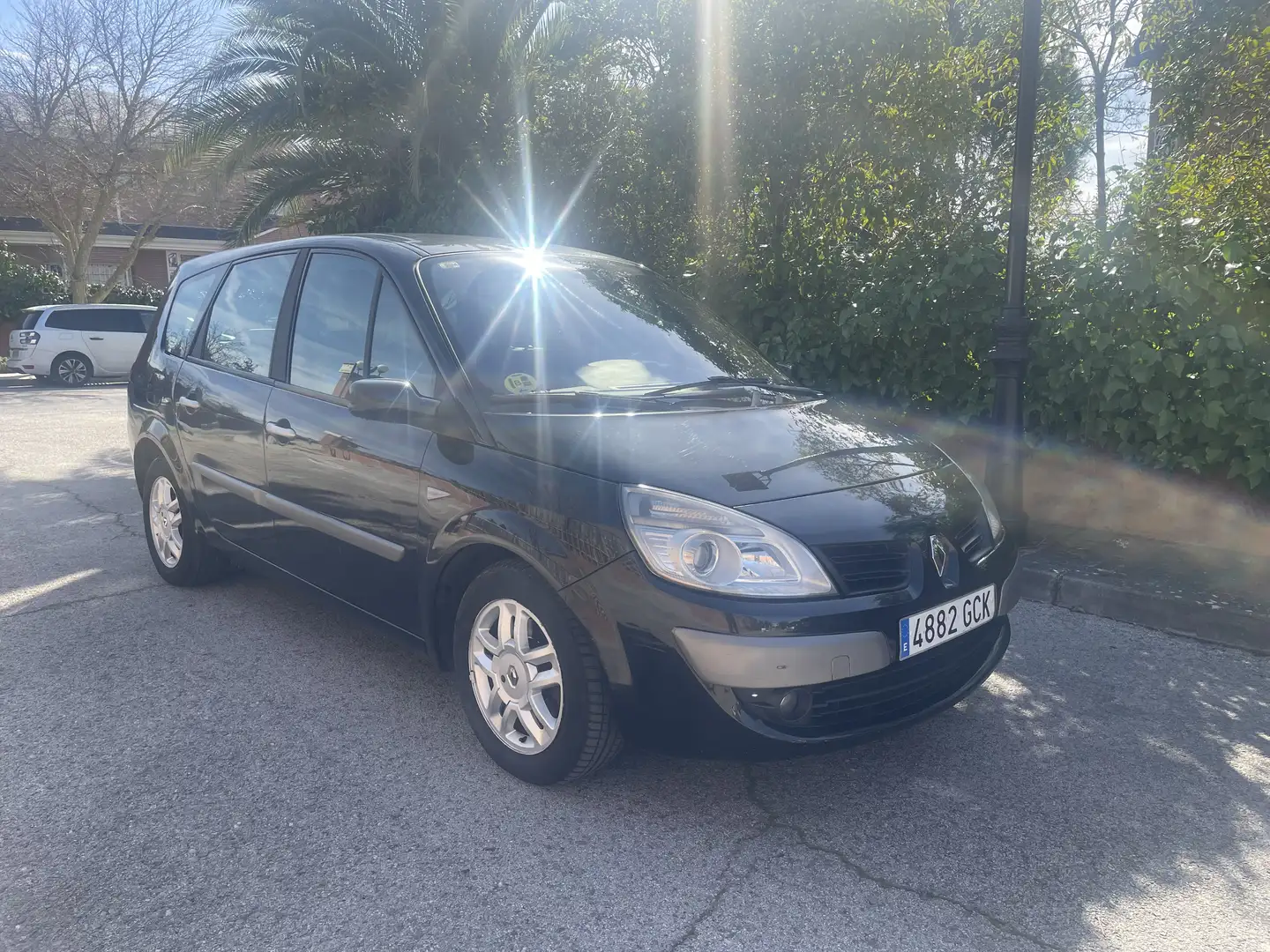 Renault Grand Scenic Scénic 1.9DCI Privilege - 1
