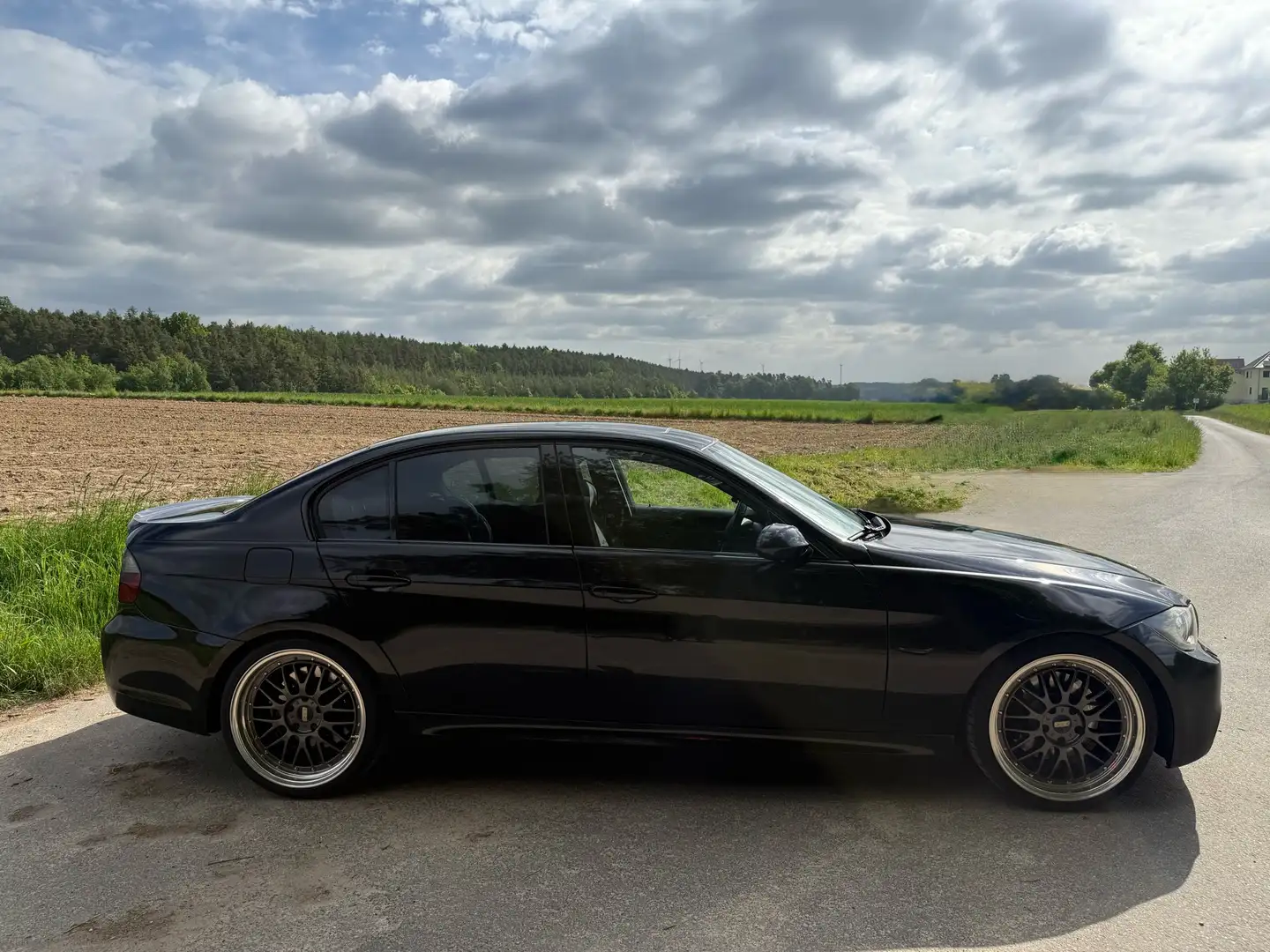 BMW 330 330i M Paket Performance ESD Fekete - 1