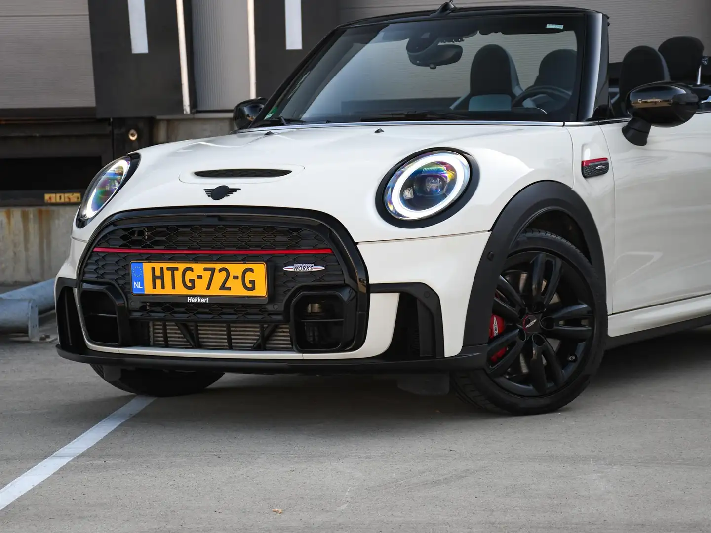 MINI John Cooper Works Cabrio Mini JCW Pack 2.0 230pk HALF LEDER/ALCANTARA | STO Biały - 2