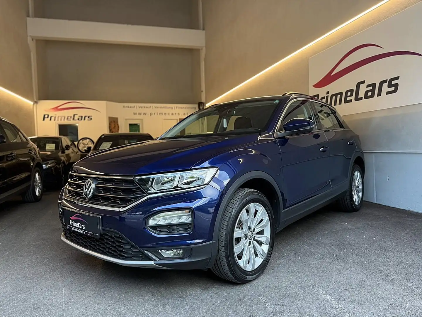Volkswagen T-Roc 1,6 TDI SCR Design/1.HAND/ACC/SITZHEIZUNG/EINPA... Blau - 1