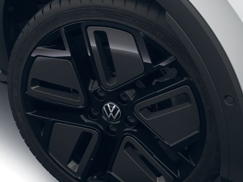 Volkswagen T-Roc 1.5 eTSI DSG R-Line / LED RFK — photo 6