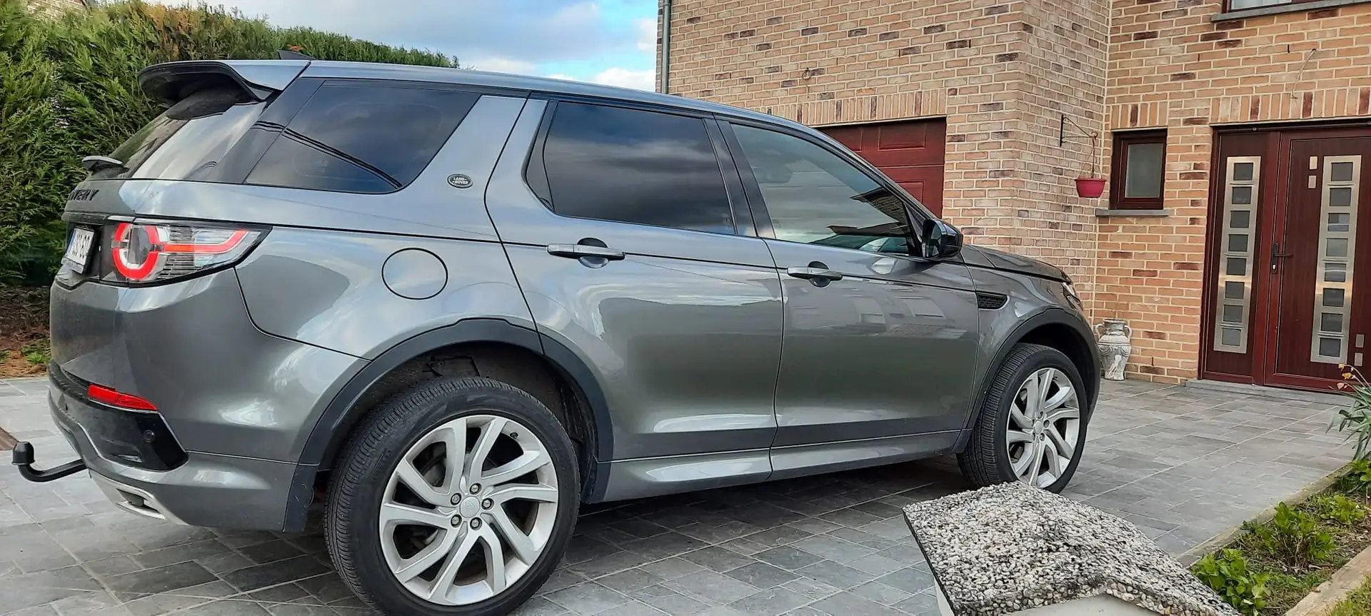 Land Rover Discovery Sport Mark IV TD4 150ch BVA Pure Gris - 2