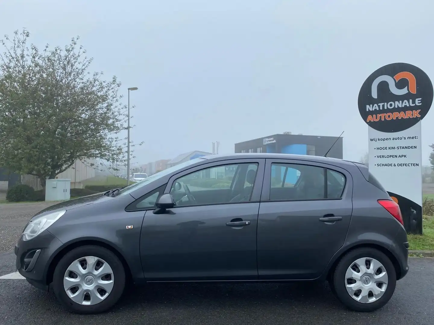 Opel Corsa 2012 * 1.4-16V Anniversary Edition * 223.D KM * AP Grijs - 2