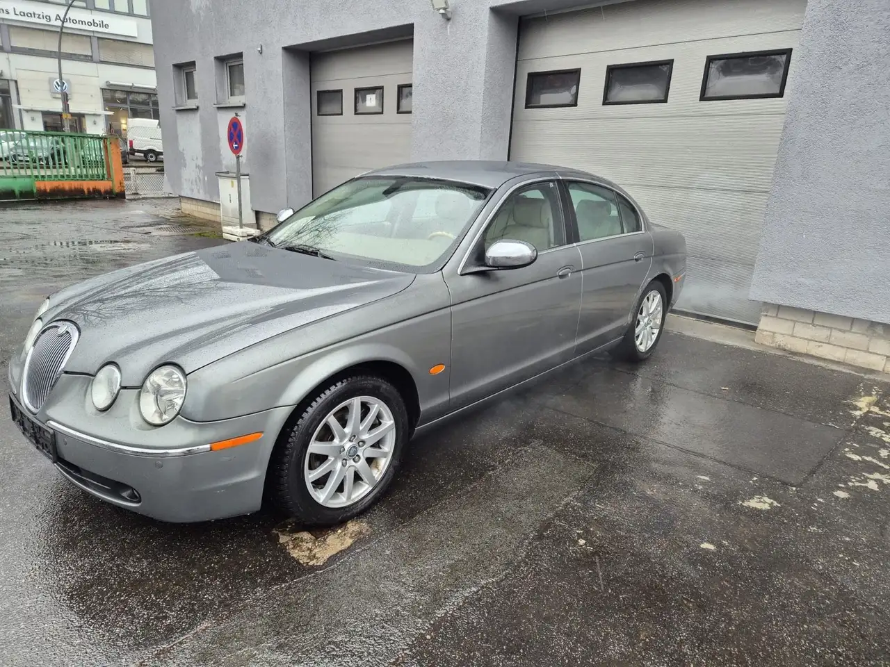 Jaguar S-Type