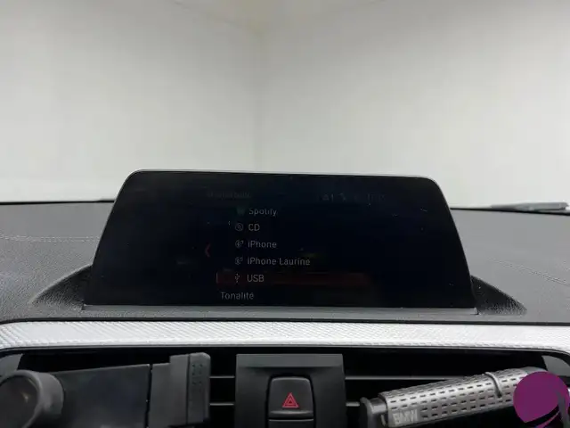 BMW 1 Series view 10