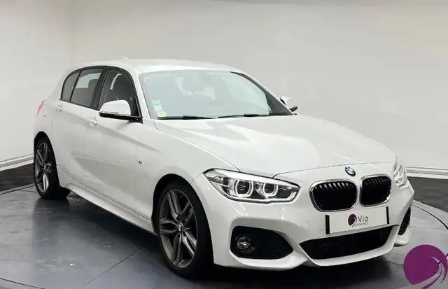 BMW 1 Series view 2