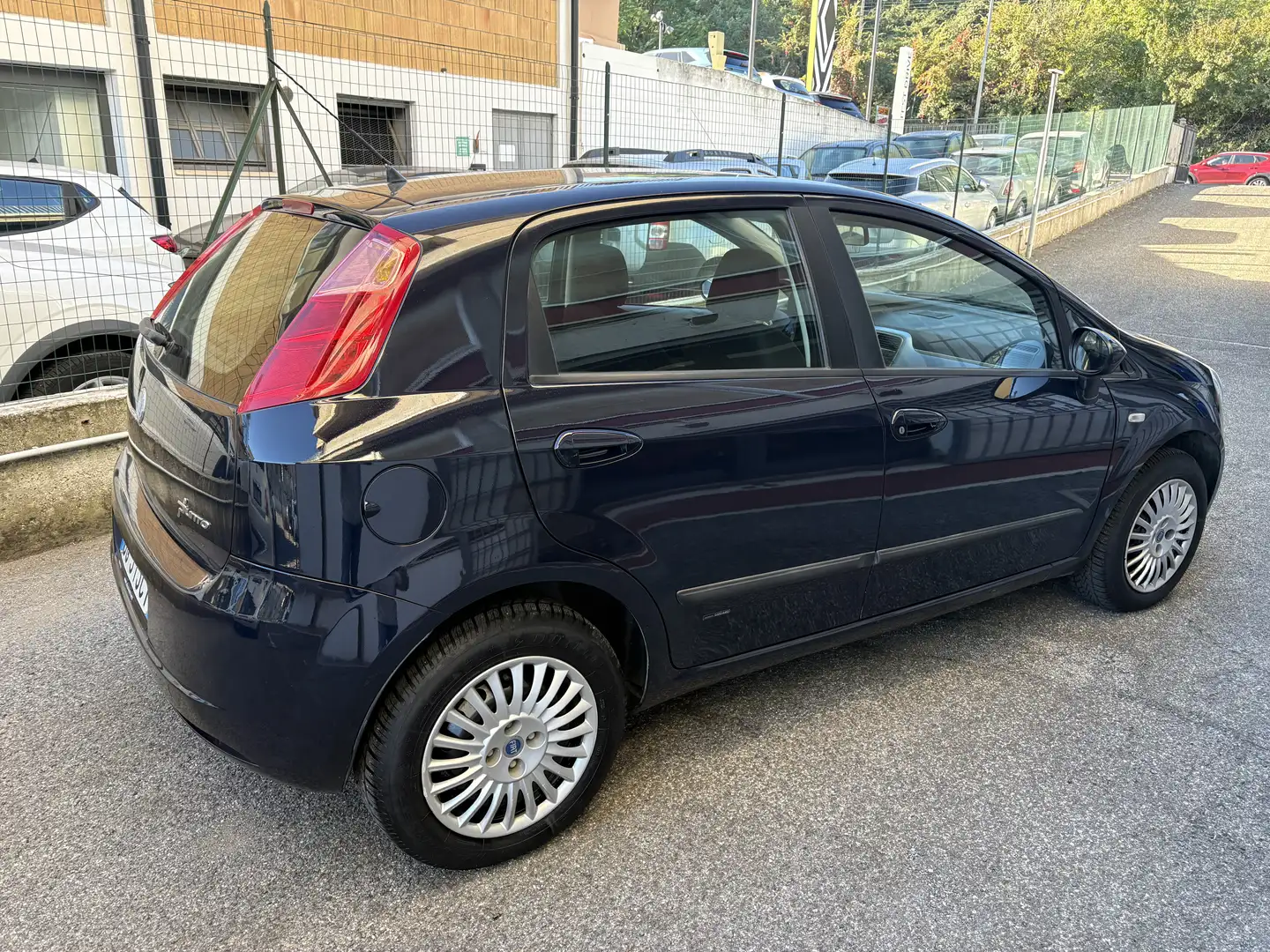 Fiat Grande Punto 5p 1.4 Dynamic 77cv - 2