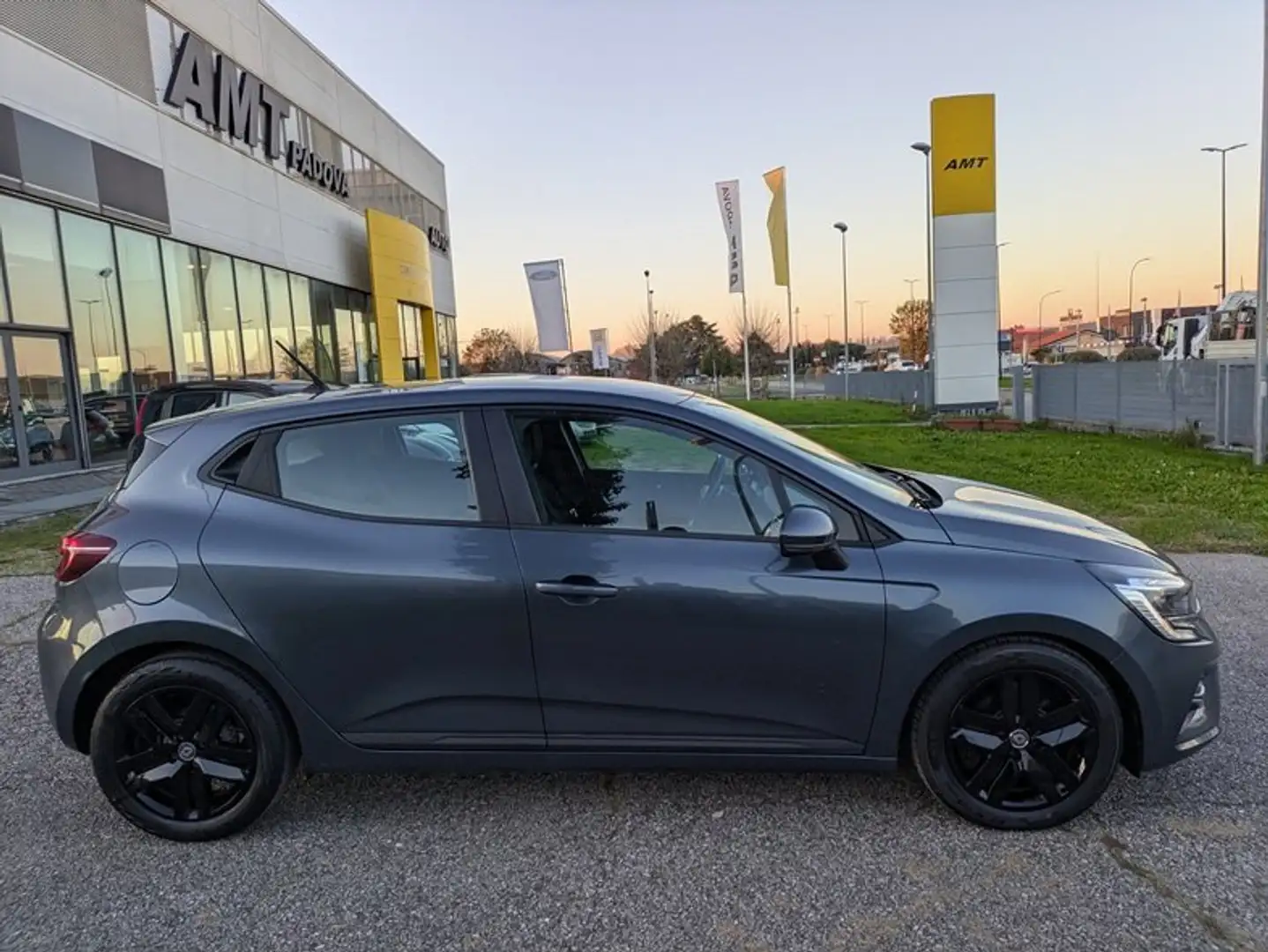 Renault Clio 1.0 90cv BLACK LINE PRONTA CONSEGNA Nero - 2