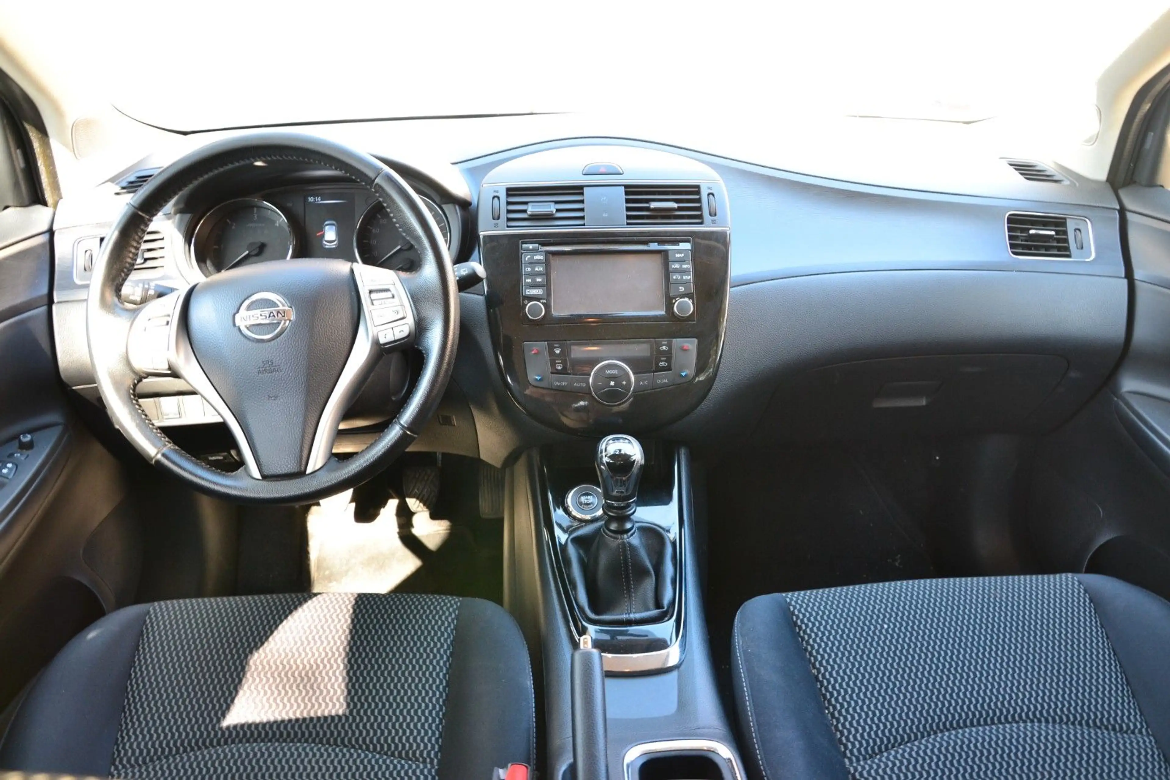Nissan Pulsar Acenta Launch Edition — photo 11