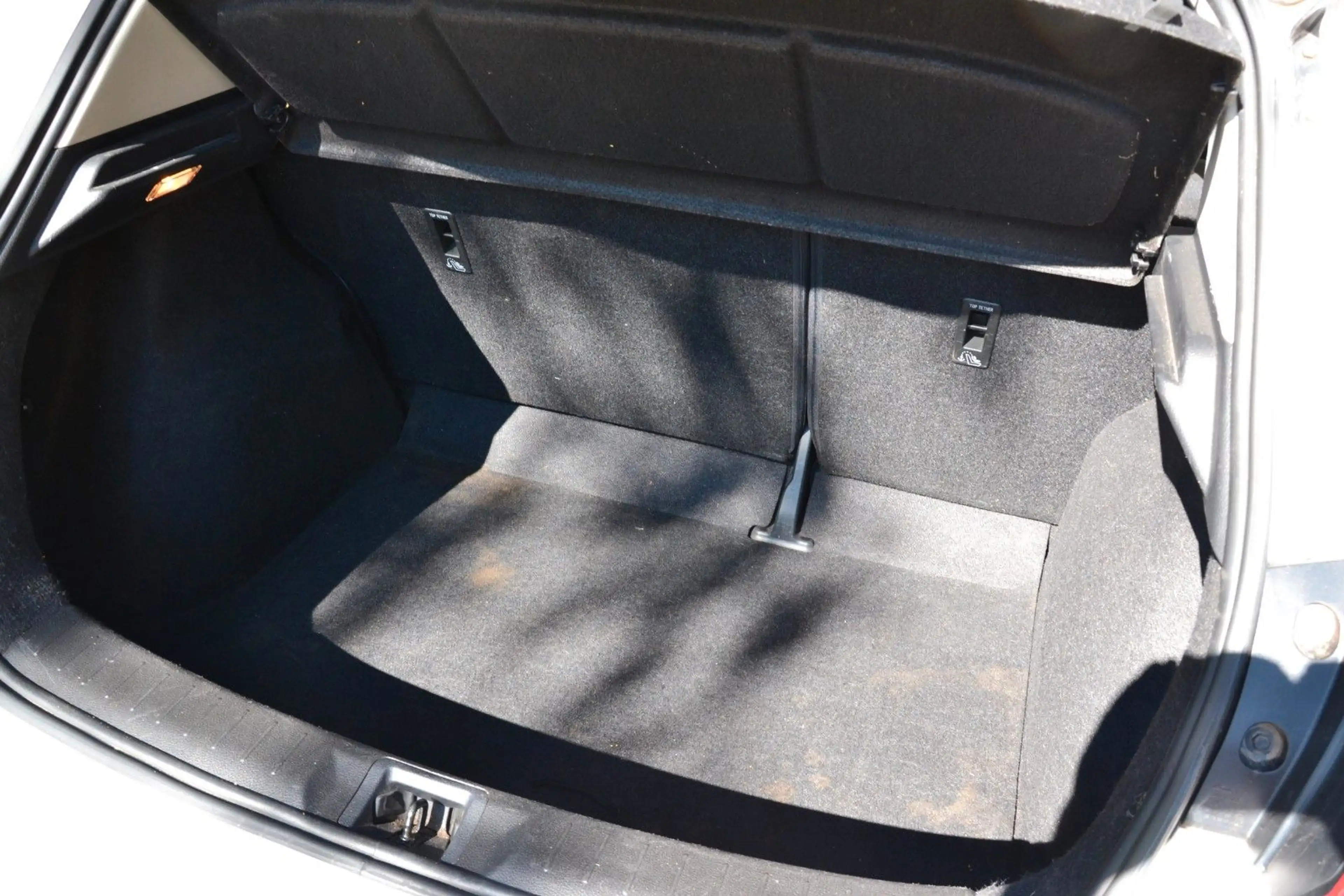 Nissan Pulsar Acenta Launch Edition — photo 14