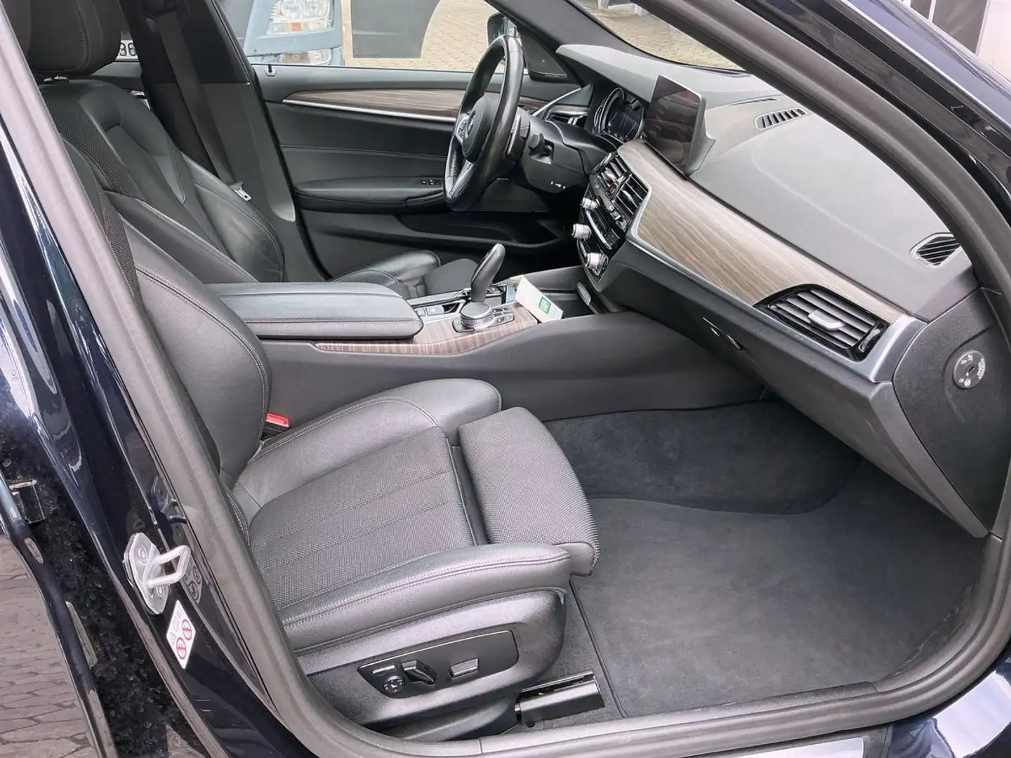 BMW 530 530 d xDrive Sport Line Blau - 2