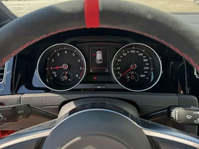 Volkswagen Golf GTI Golf Vll GTI Clubsport S *No. 44 of 400 Ansicht 15