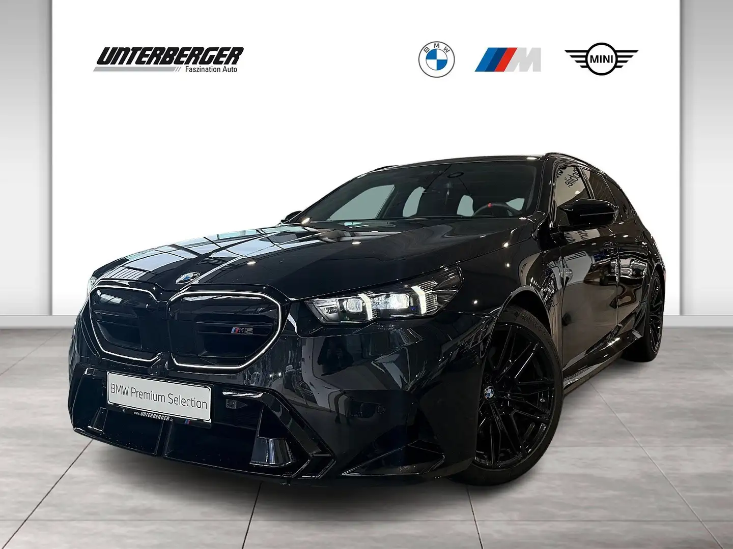 BMW M5 Touring DAB LED Pano.Dach RFK Komfortzg. Schwarz - 1