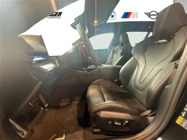 BMW M5 Touring   DAB LED Pano.Dach RFK Komfortzg. Ansicht 10