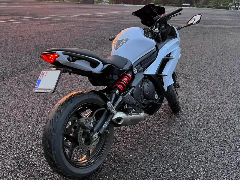 Kawasaki Ninja 650 - foto 3