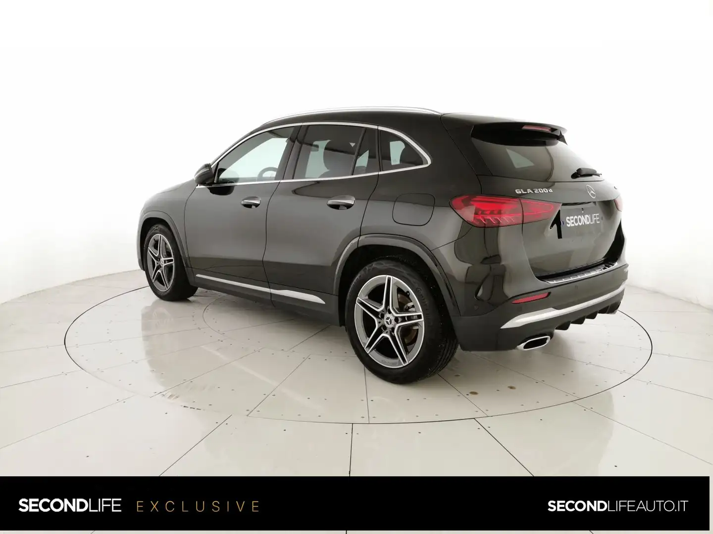 Mercedes-Benz GLA 200 200 d AMG Line Advanced Plus 4matic auto Nero - 2