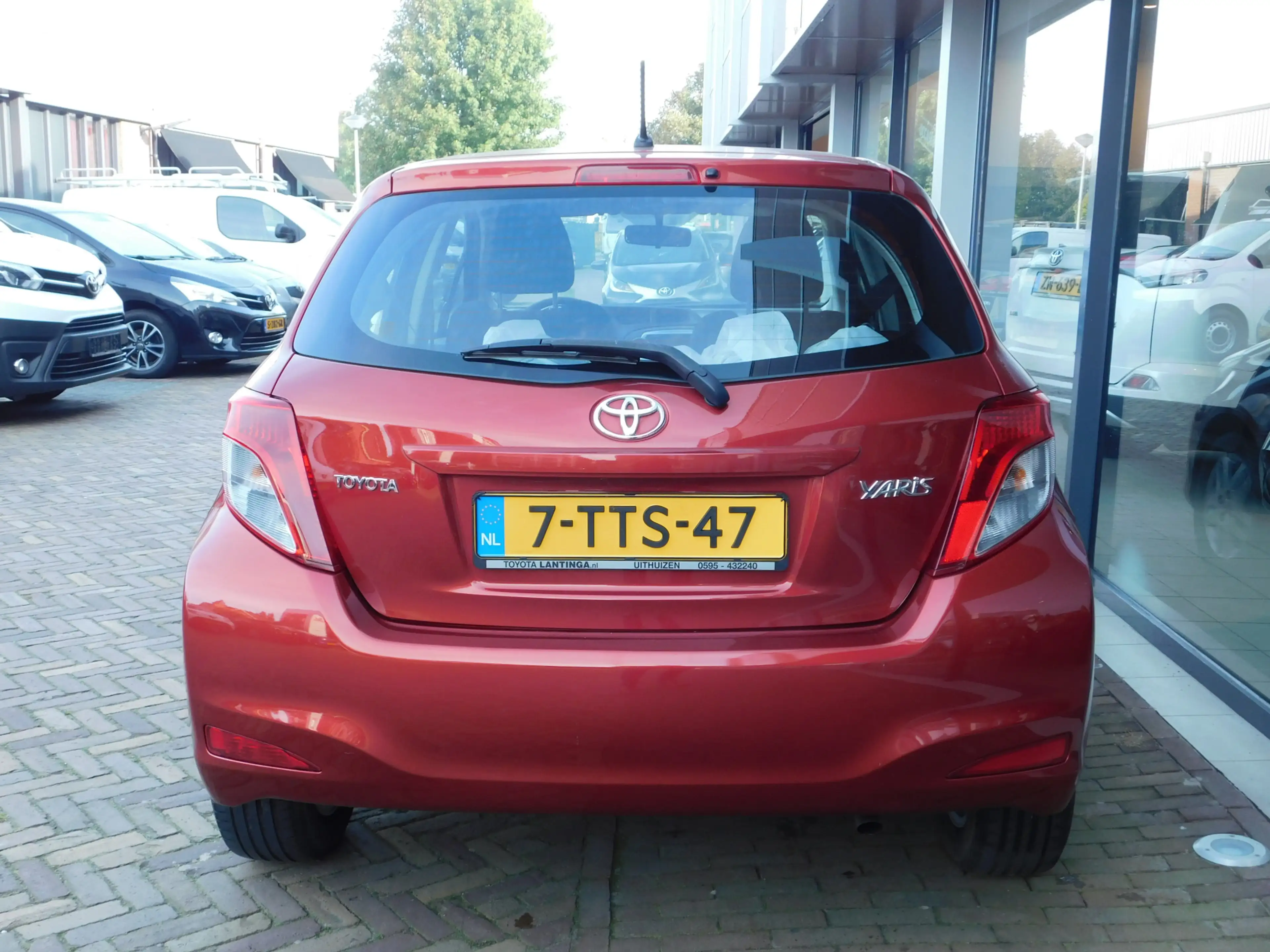 Toyota Yaris 1.3 VVT-i Now — photo 5