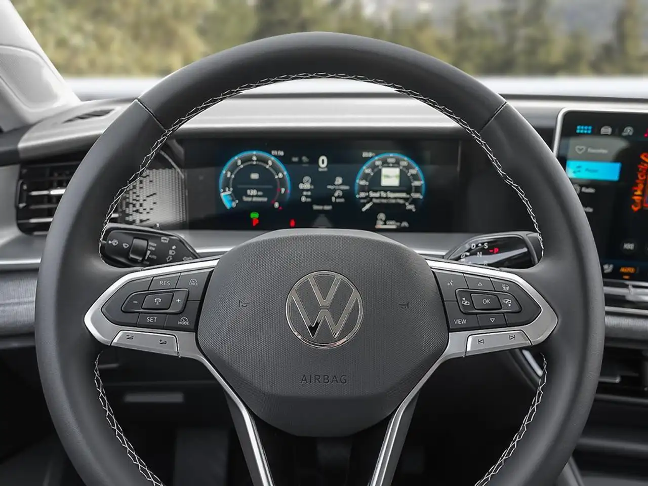 Volkswagen Tiguan снимка Volkswagen Tiguan