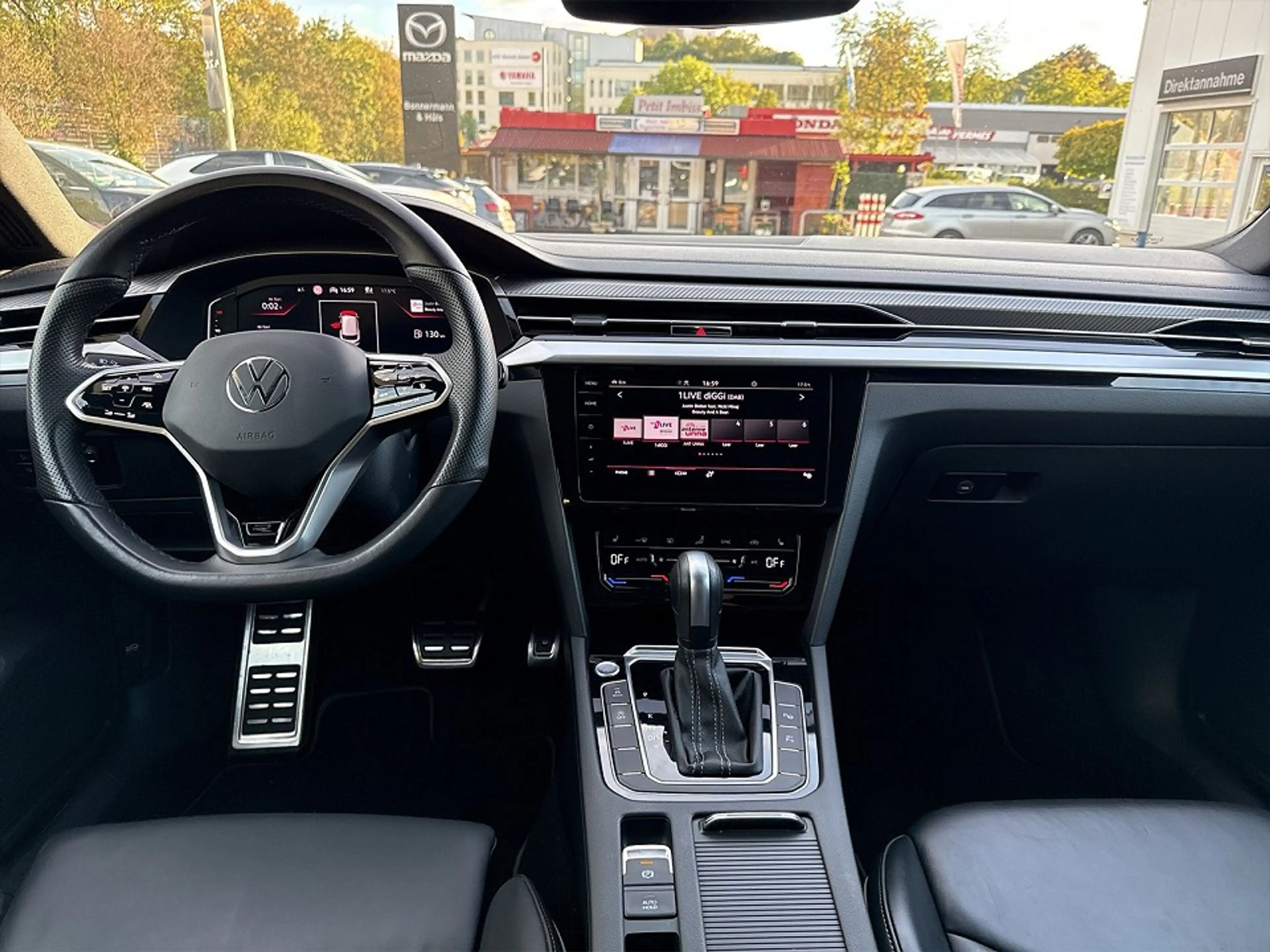 Volkswagen Arteon Shooting Brake 2.0 TDI R-Line — photo 6